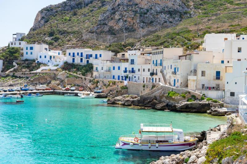 Vespri Love Trapani Kültér fotó